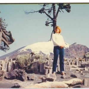 Meet your Posher, Mina